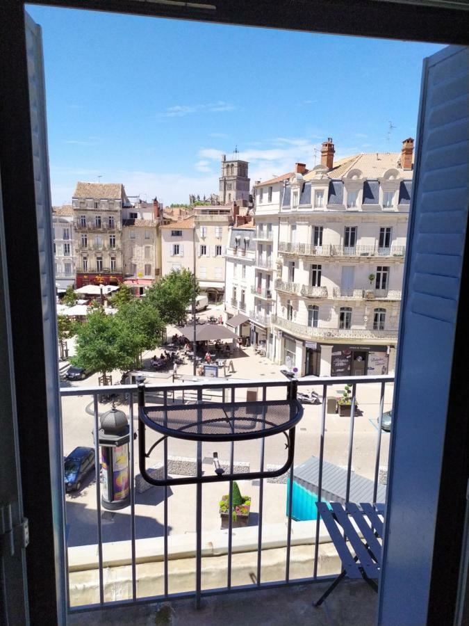 Appartement Place De La Mairie Béziers Exterior foto